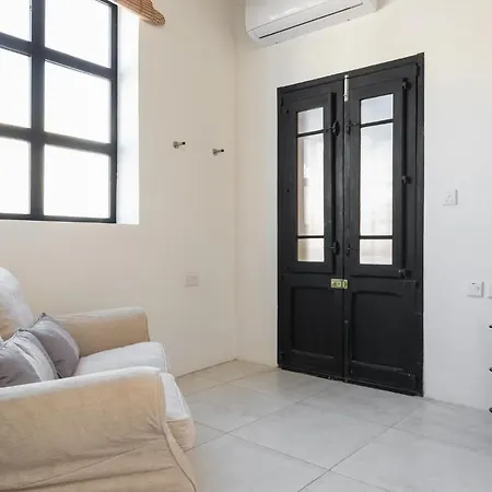 Roam Gozo - Hamrija - Modern Cozy Tiny Set In Gozo's Oldest Village Xewkija